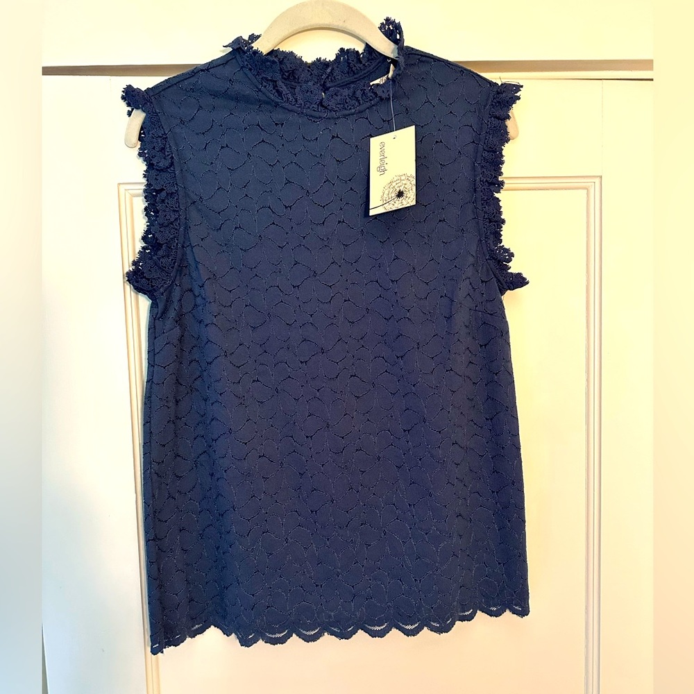 Navy Everleigh top - NWT